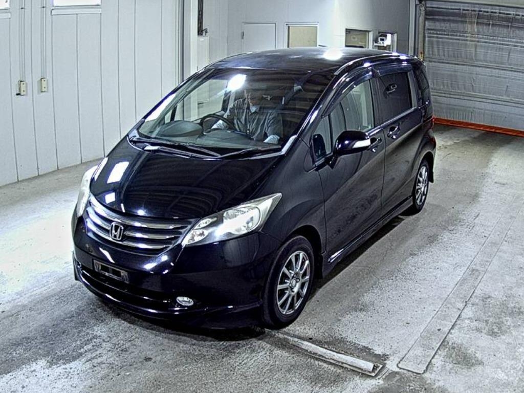 HONDA FREED