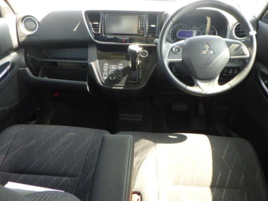 MITSUBISHI EK SPACE