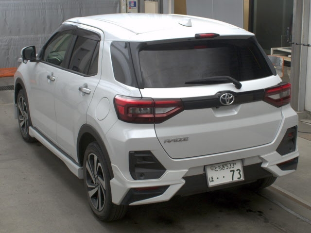 TOYOTA RAIZE