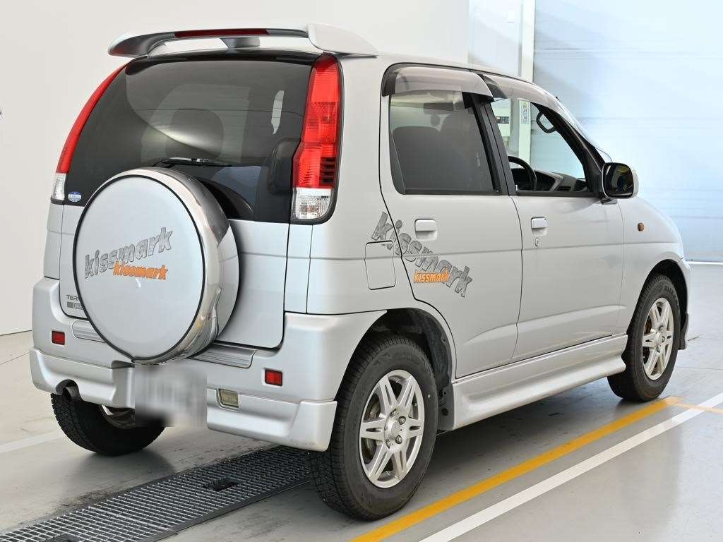 DAIHATSU TERIOS KID
