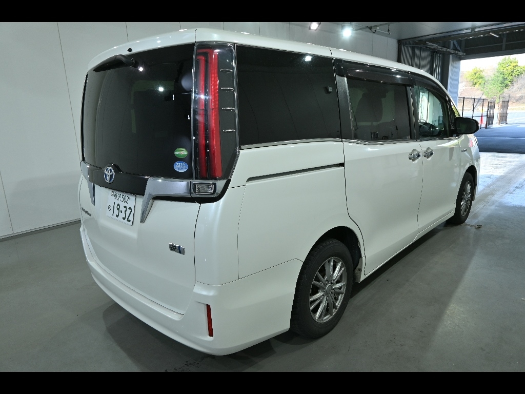 TOYOTA ESQUIRE