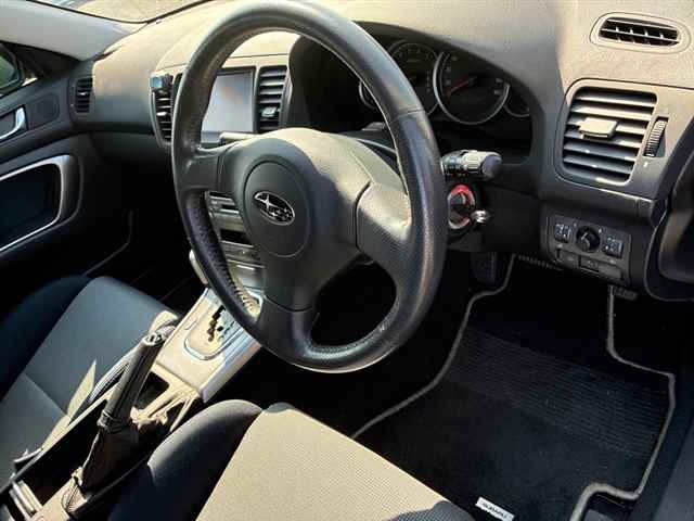 SUBARU LEGACY