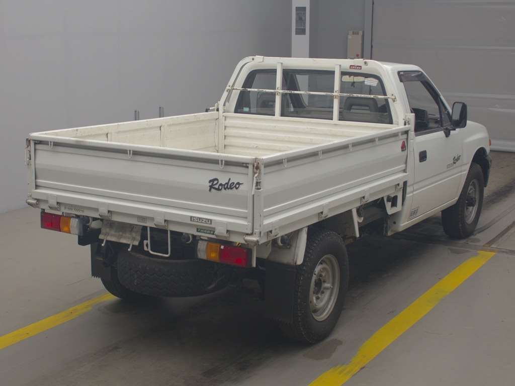 ISUZU RODEO