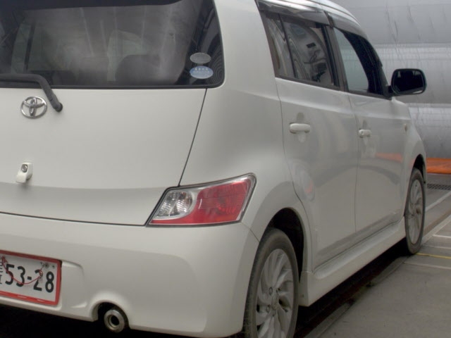 TOYOTA BB