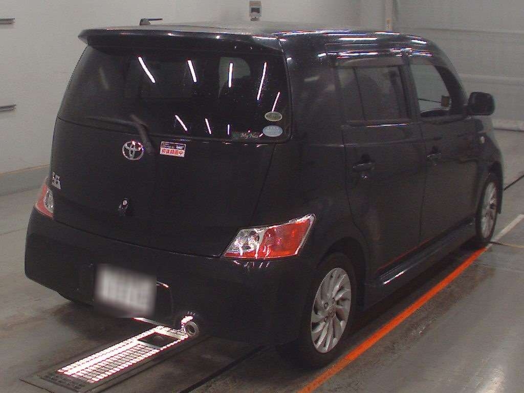 TOYOTA BB