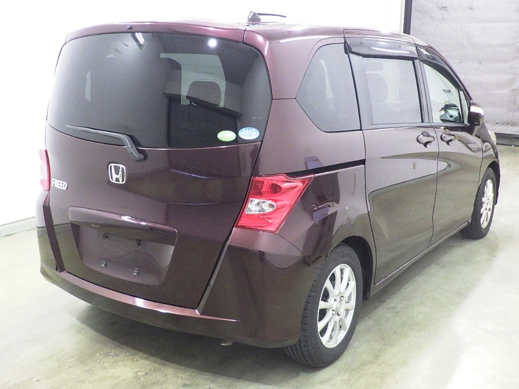 HONDA FREED