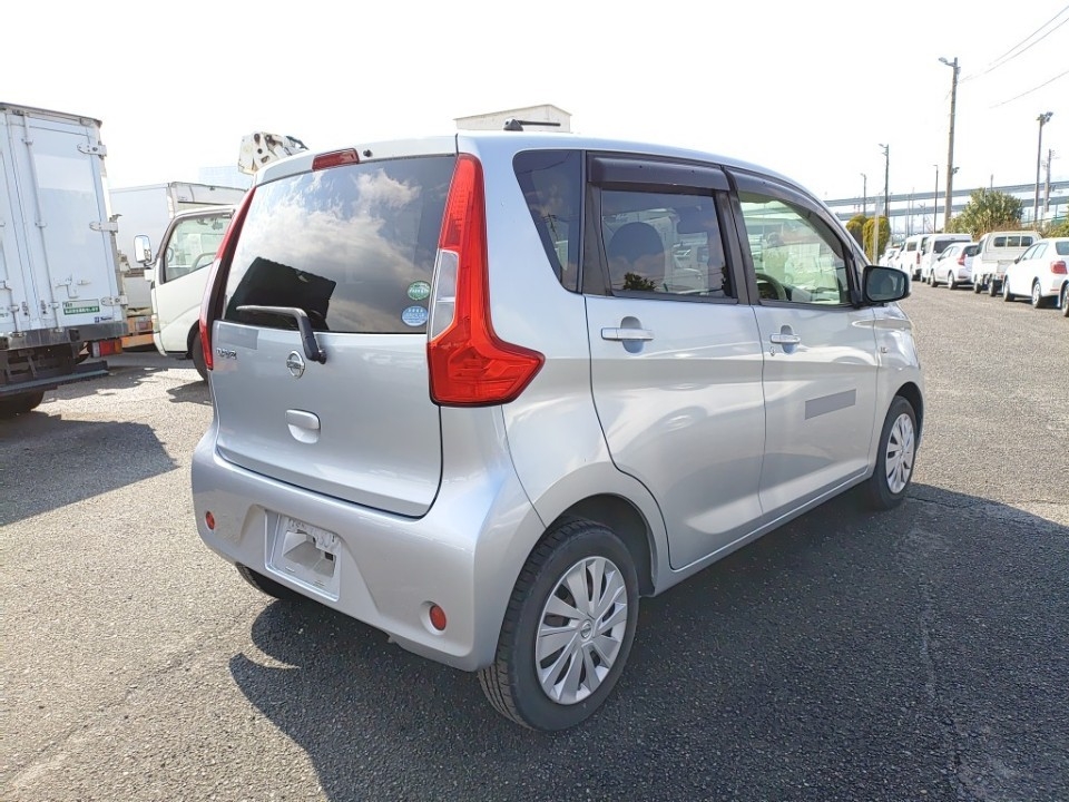 NISSAN DAYZ
