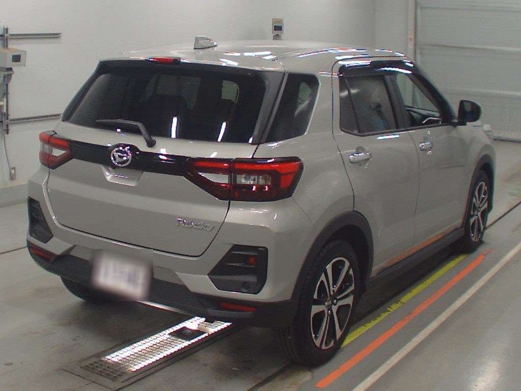 DAIHATSU ROCKY