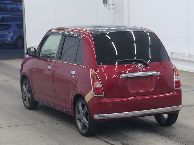 DAIHATSU MIRA GINO