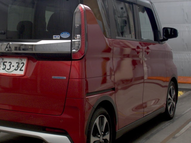 MITSUBISHI EK SPACE