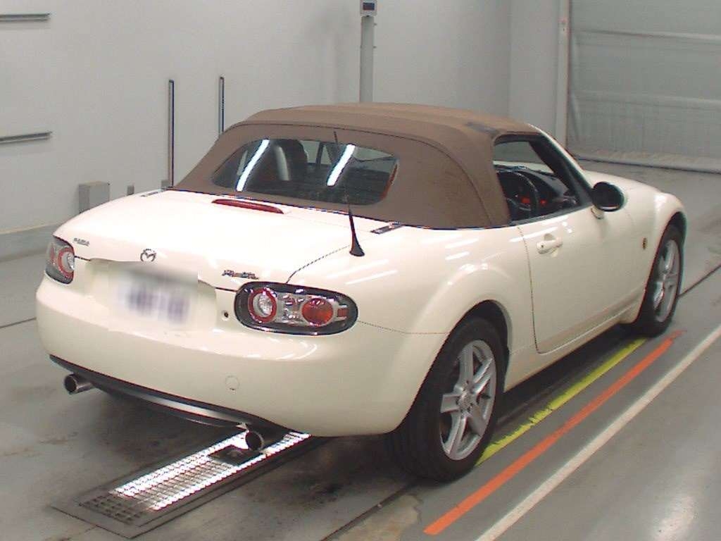 MAZDA ROADSTER