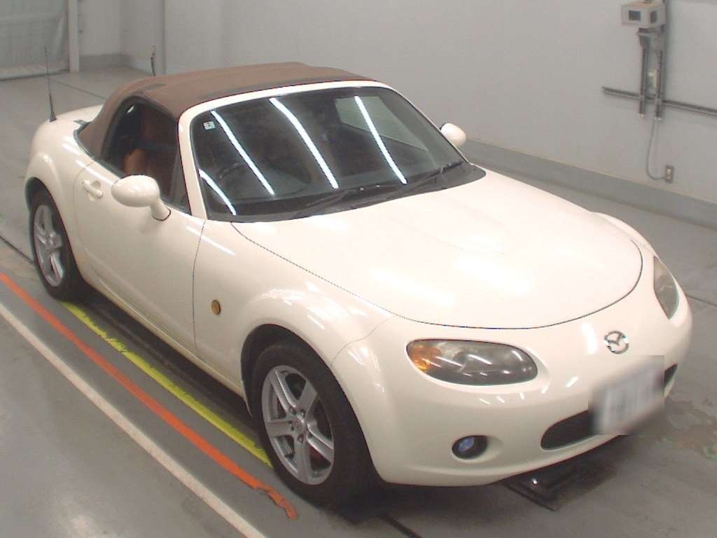 MAZDA ROADSTER