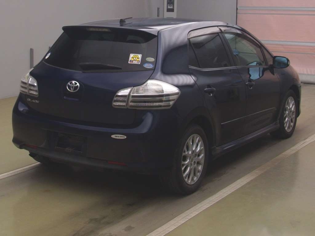 TOYOTA BLADE
