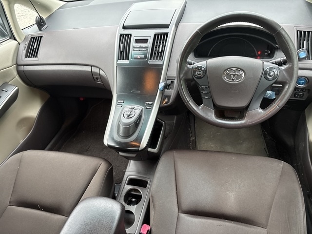 TOYOTA SAI