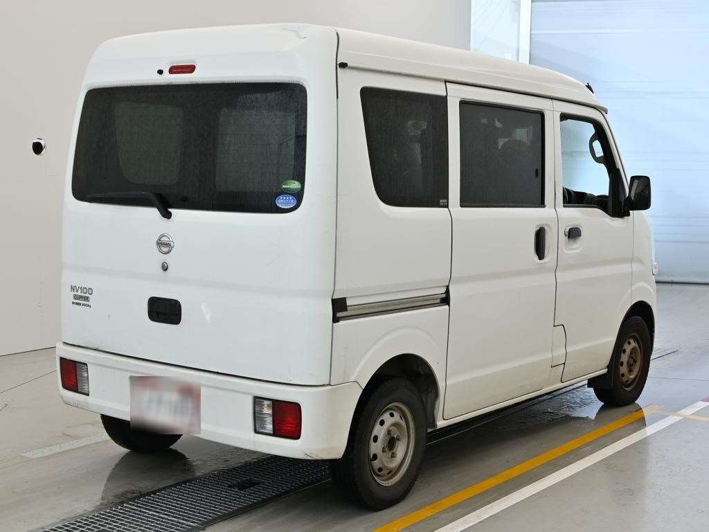 NISSAN NV100 CLIPPER