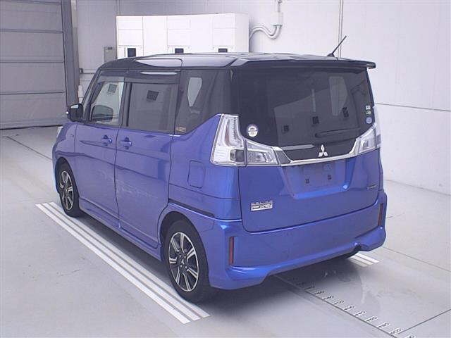 MITSUBISHI DELICA D:2