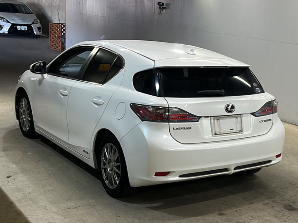 LEXUS CT200H