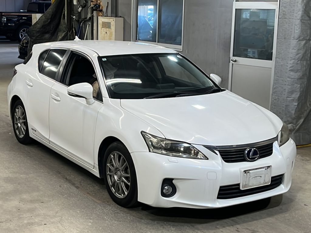 LEXUS CT200H