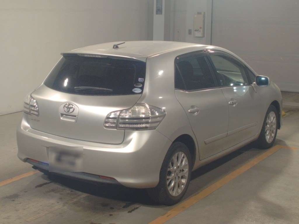 TOYOTA BLADE