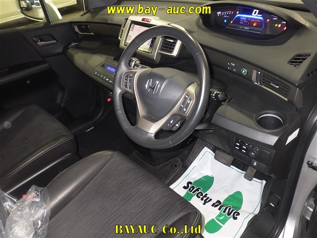 HONDA FREED