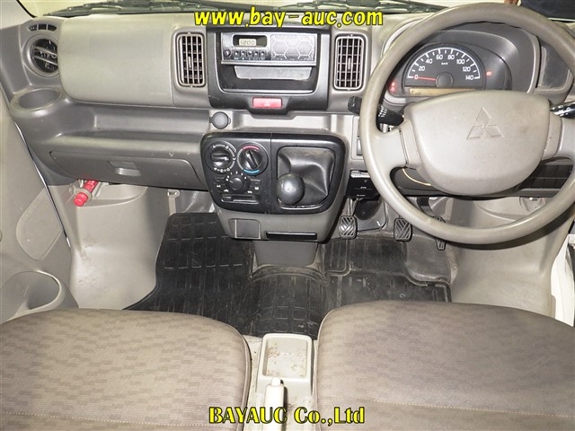 MITSUBISHI MINICAB