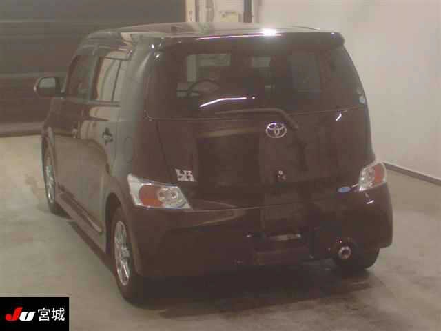 TOYOTA BB