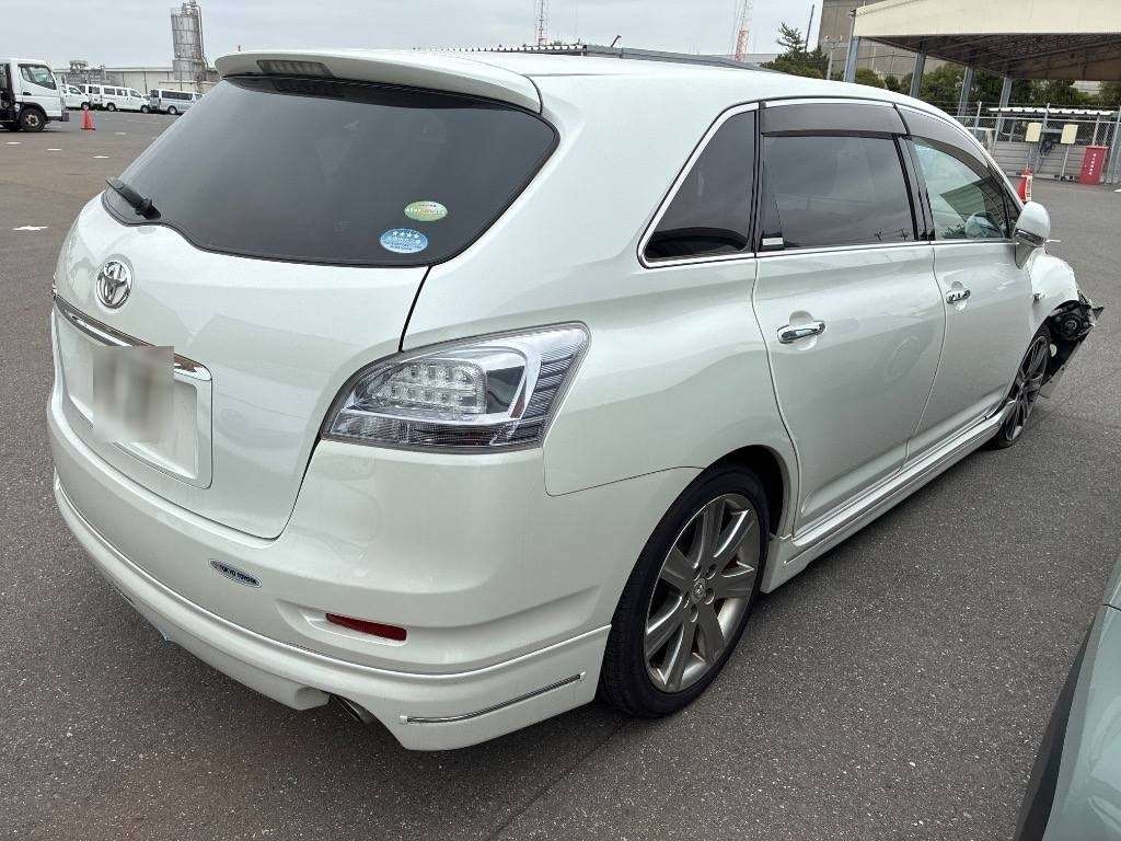 TOYOTA MARK X ZIO
