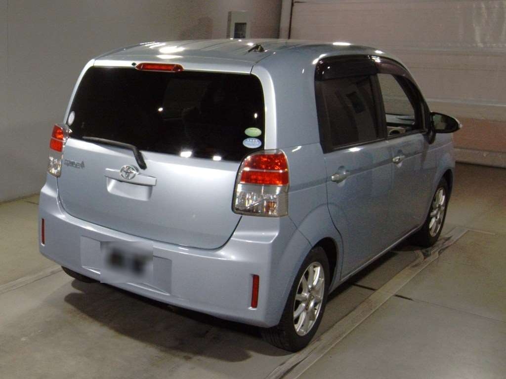 TOYOTA SPADE