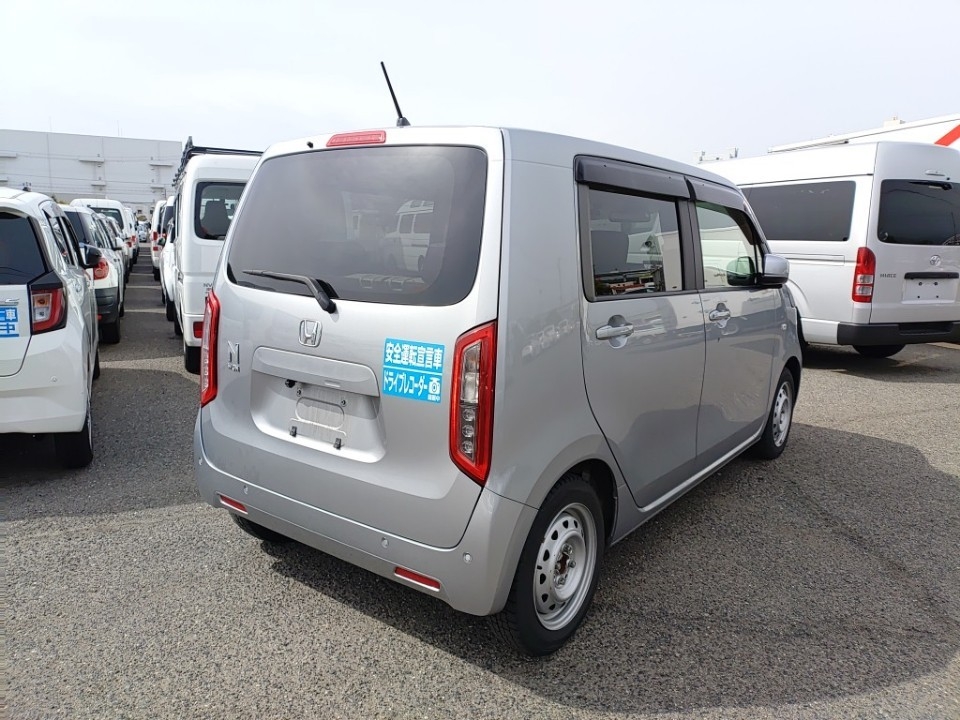 HONDA N-WGN