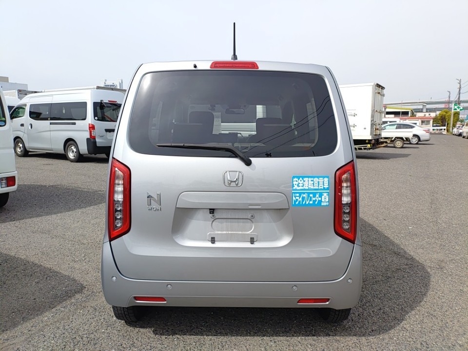 HONDA N-WGN
