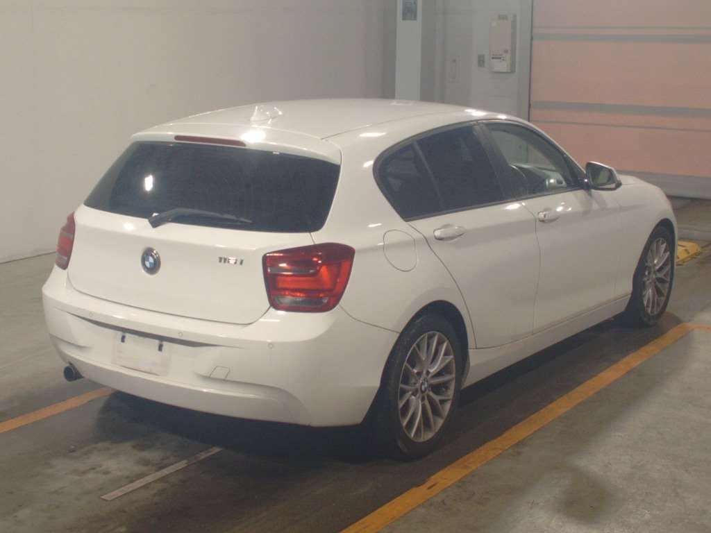 BMW 1-SERIES