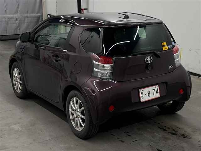 TOYOTA IQ