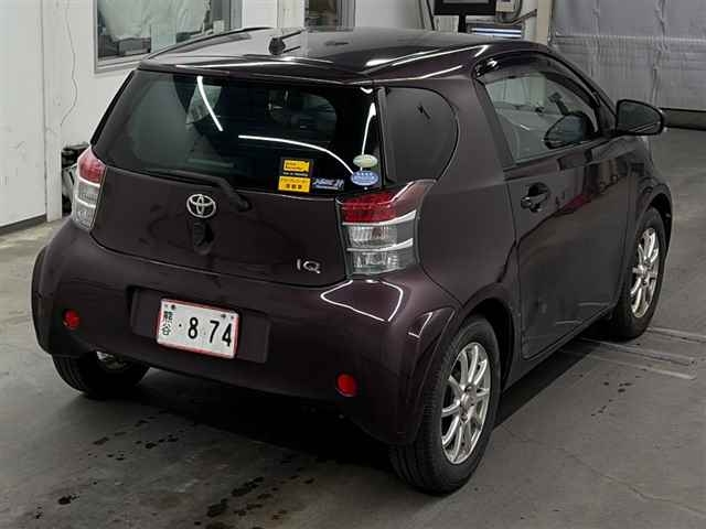 TOYOTA IQ