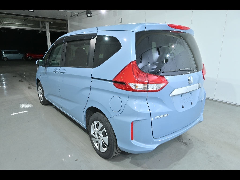 HONDA FREED