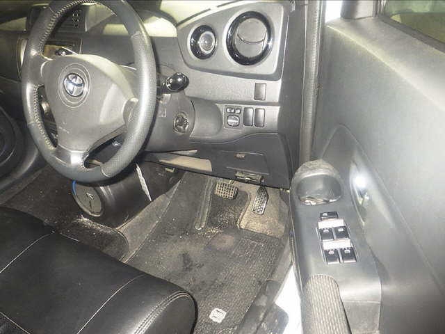TOYOTA BB