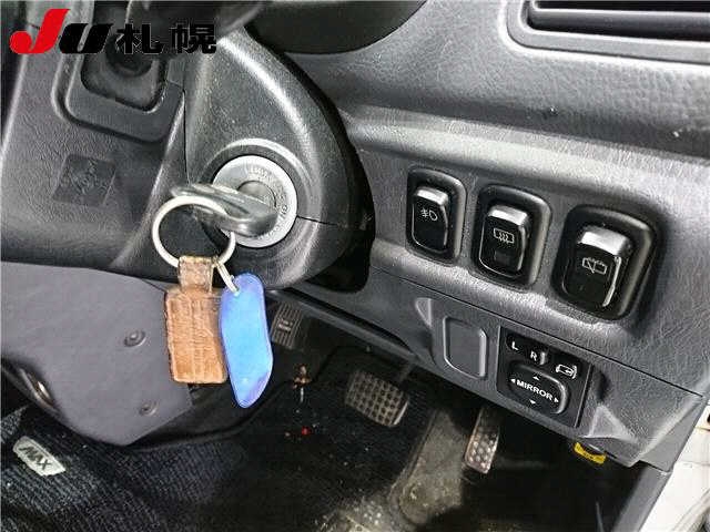 DAIHATSU MAX