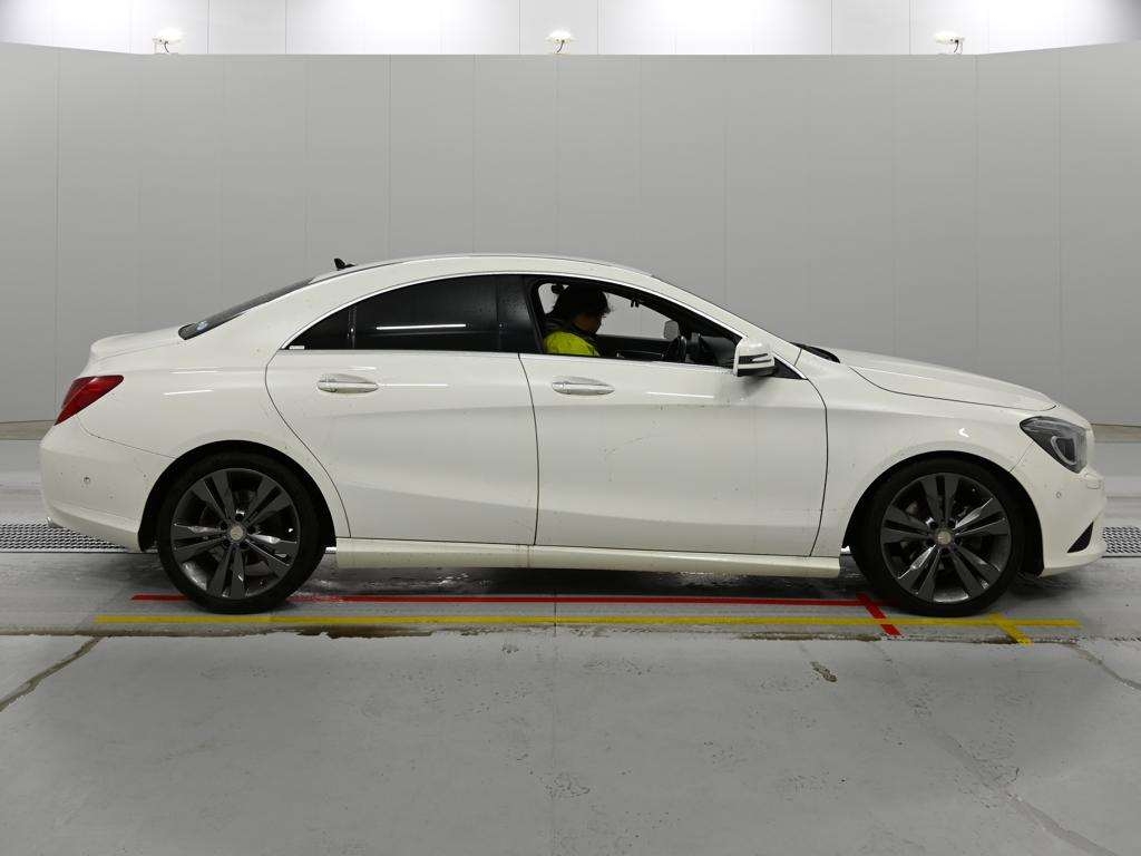 MERCEDES-BENZ CLA-CLASS