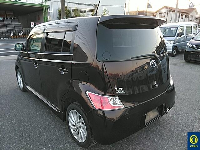 TOYOTA BB