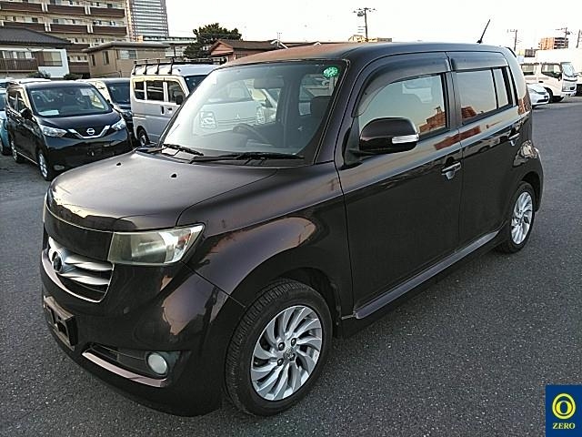 TOYOTA BB