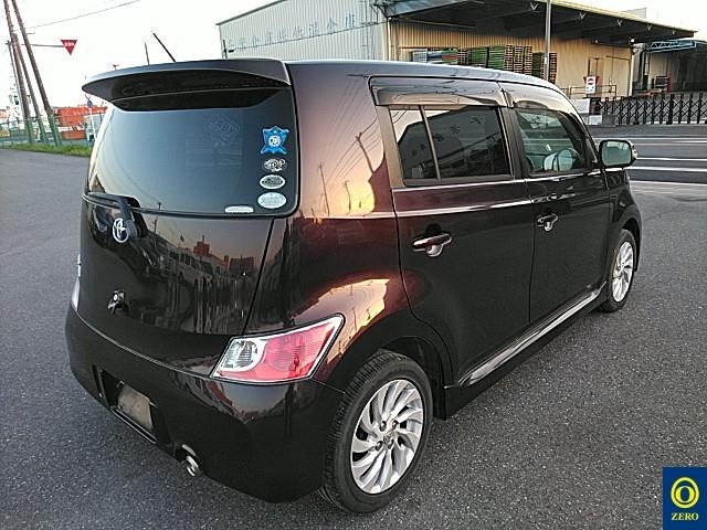 TOYOTA BB