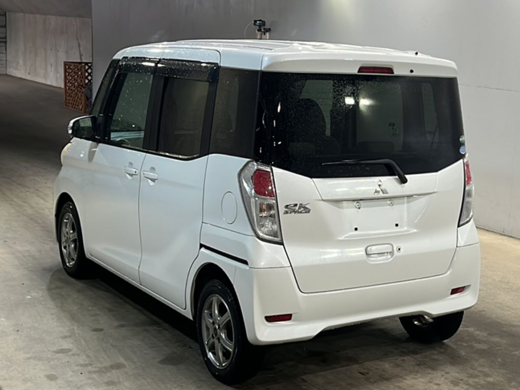 MITSUBISHI EK SPACE