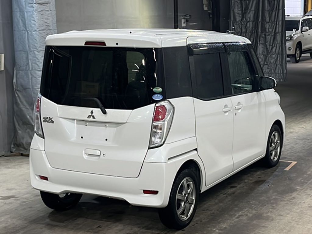MITSUBISHI EK SPACE
