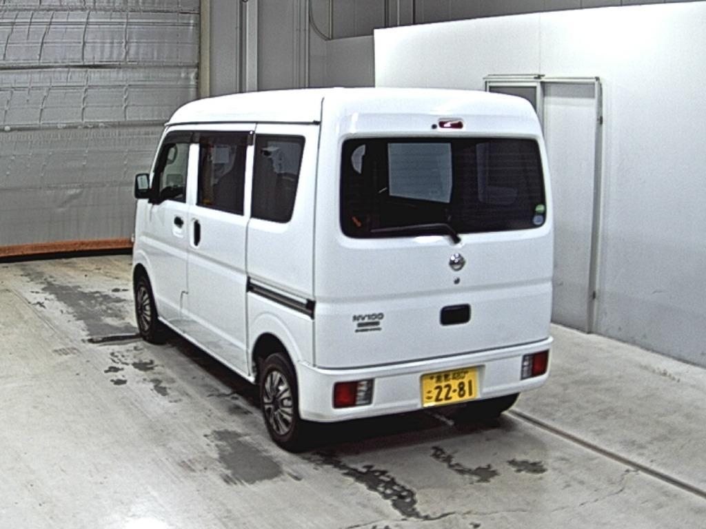 NISSAN NV100 CLIPPER