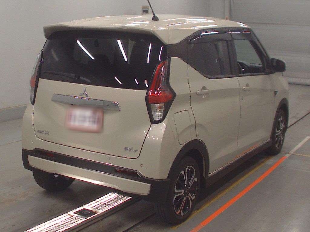MITSUBISHI EK X EV