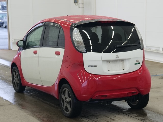 MITSUBISHI I-MIEV