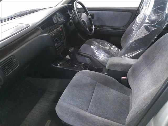 NISSAN BLUEBIRD