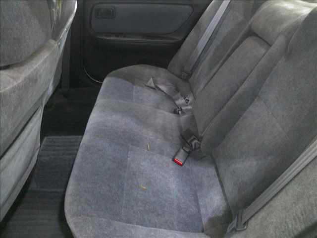 NISSAN BLUEBIRD