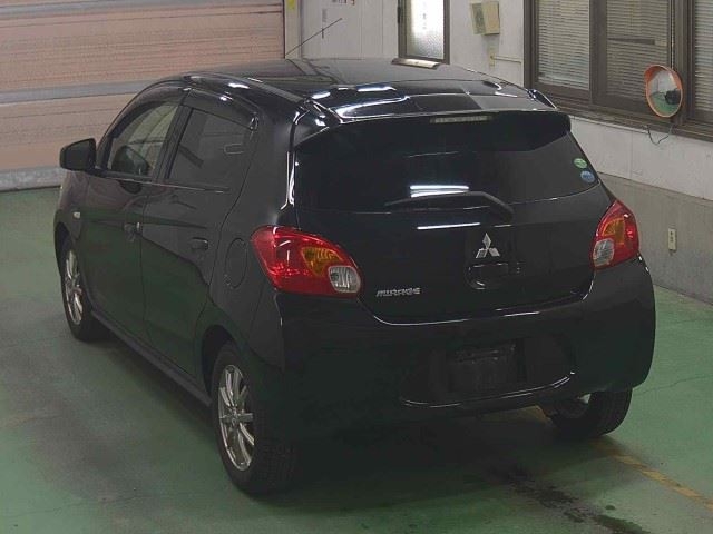 MITSUBISHI MIRAGE