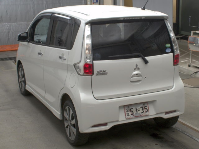 MITSUBISHI EK CUSTOM