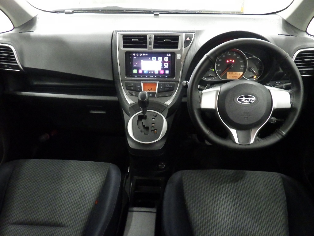 SUBARU TREZIA